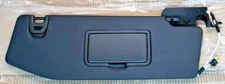 NEW Mopar 2018-2023 Jeep Wrangler/Gladiator Passenger Sun Visor W/Lighted Mirror