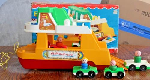 Vintage Fisher-Price Little People #932 Play Family FERRY BOAT  w/Box