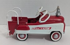 Vintage Hallmark 1994 Kiddie Car Classics 7" 1955 Murray Fire Truck