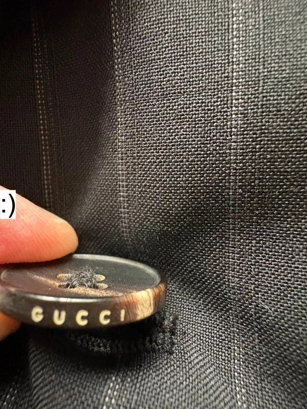 Genuine Gucci 52R Wool Mohair Suit Jacket Excellent Condition Classic Piece - Image 4 of 4