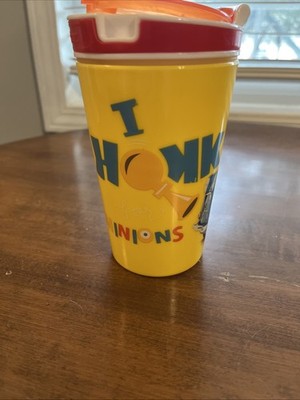 One Despicable Me Minions Zak Snackeez With Lid No Straw 8 Oz 