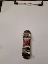 Tech Deck Fingerboard Almost Daewon