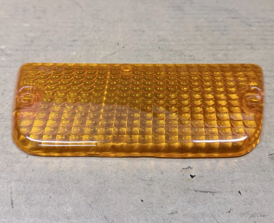 Lámpara de estacionamiento para camión Datsun 620 1972-1979 luz de giro lente derecha Foto 2 de 4