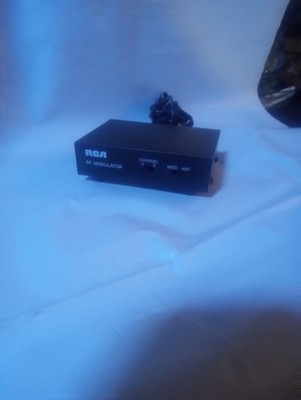 RCA RF modulator CRF880