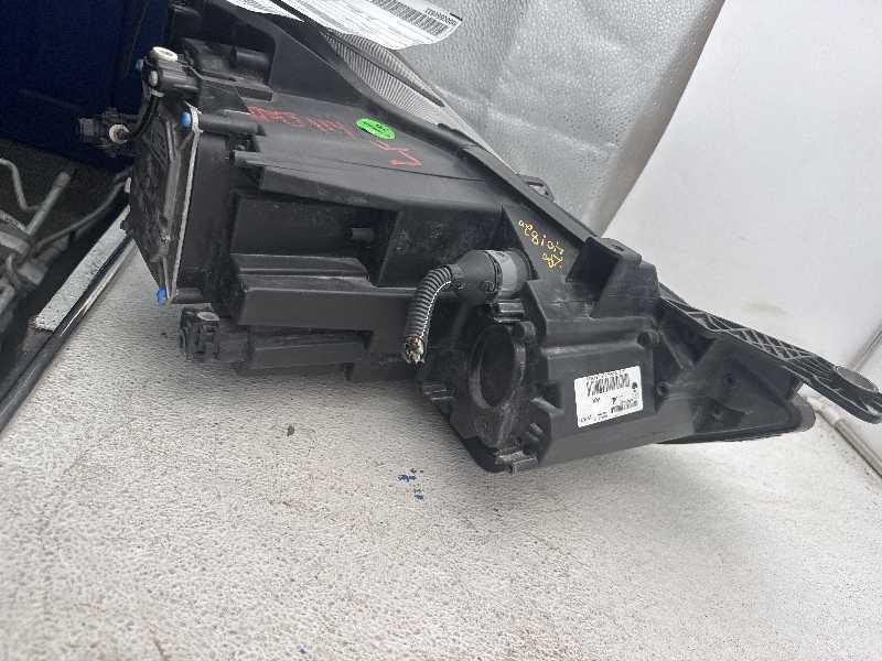 Used Headlight Assembly fits: 2019 Maserati GHIBLI  Grade A