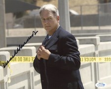 Mark Harmon NCIS Autographed Signed 8x10 Photo ACOA
