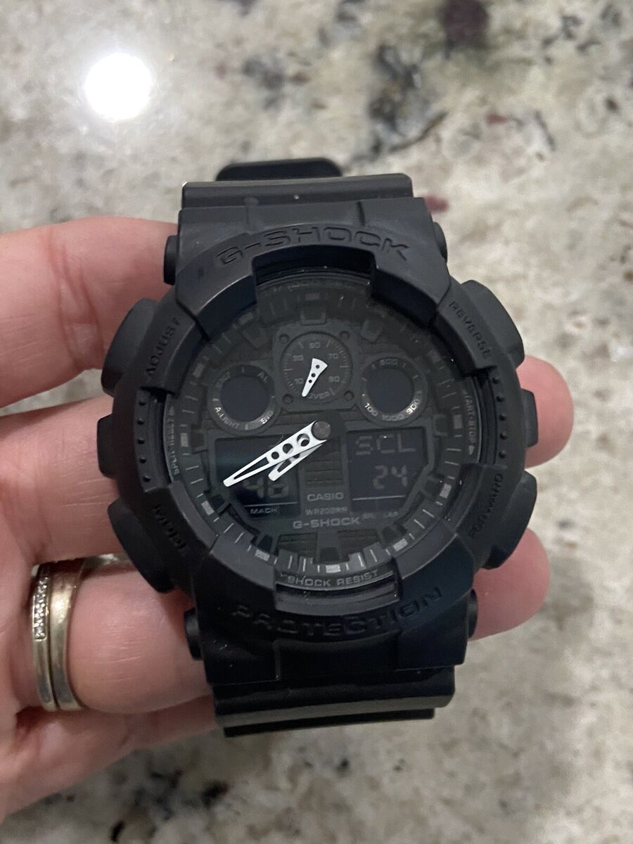 Casio G-SHOCK Men's Black Watch Digital/Analog - GA-100 Casio G-SHOCK Men's Black Watch Digital/Analog - GA-100