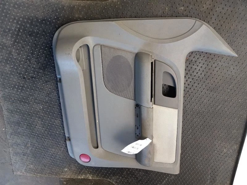 2004 Ford Expedition Passenger Side Front Door Trim Panel 4L1Z-7823942-DAA - Изображение 4 из 4