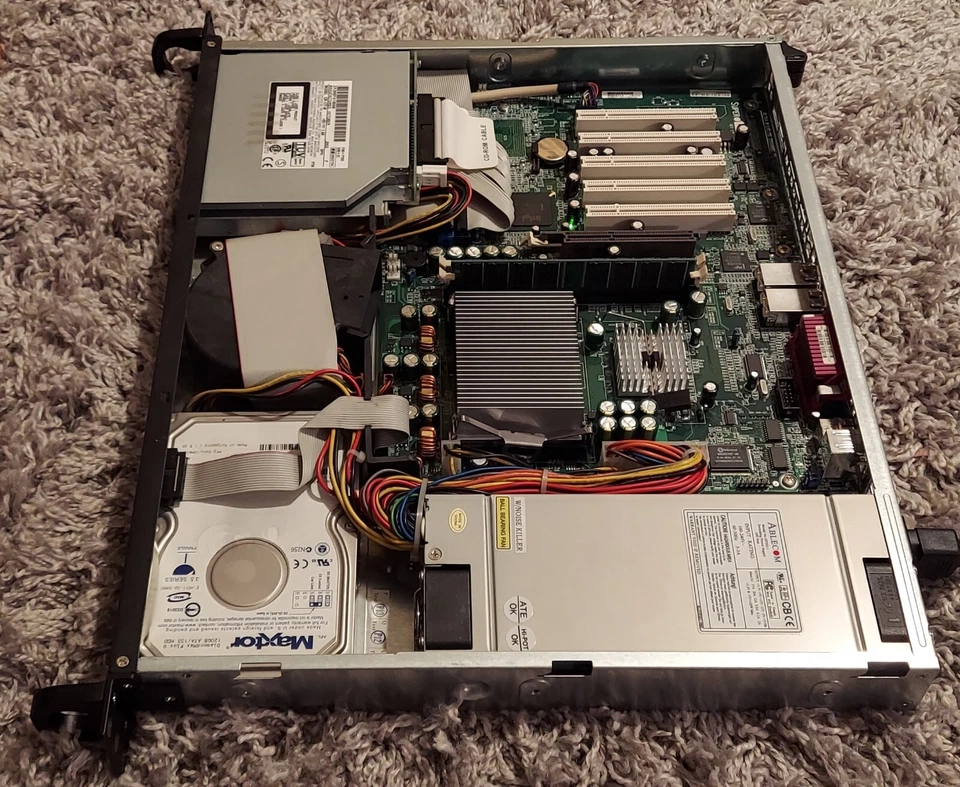 SUPER MICRO SUPERSERVER 5013G-M SERVER 512MB RAM 120GB HARD DRIVE - Image 3 of 4