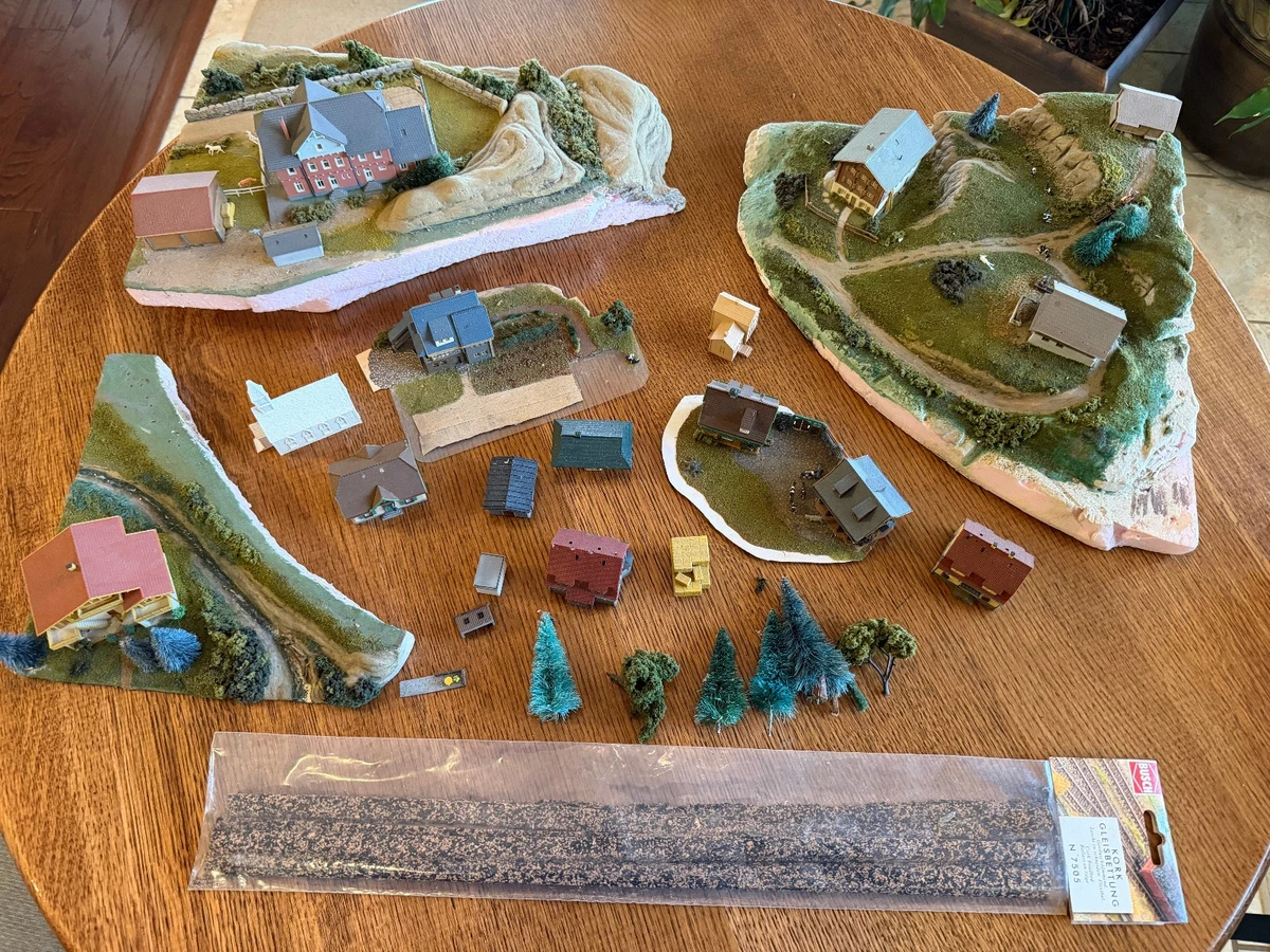 VINTAGE Models Train Railway Layout Trackside BUILDING HO SCALE RED
