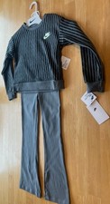 Nike Striped Fleece Top  Flare Legging Set Size 6X L Girls 5  7 Year Olds NWT