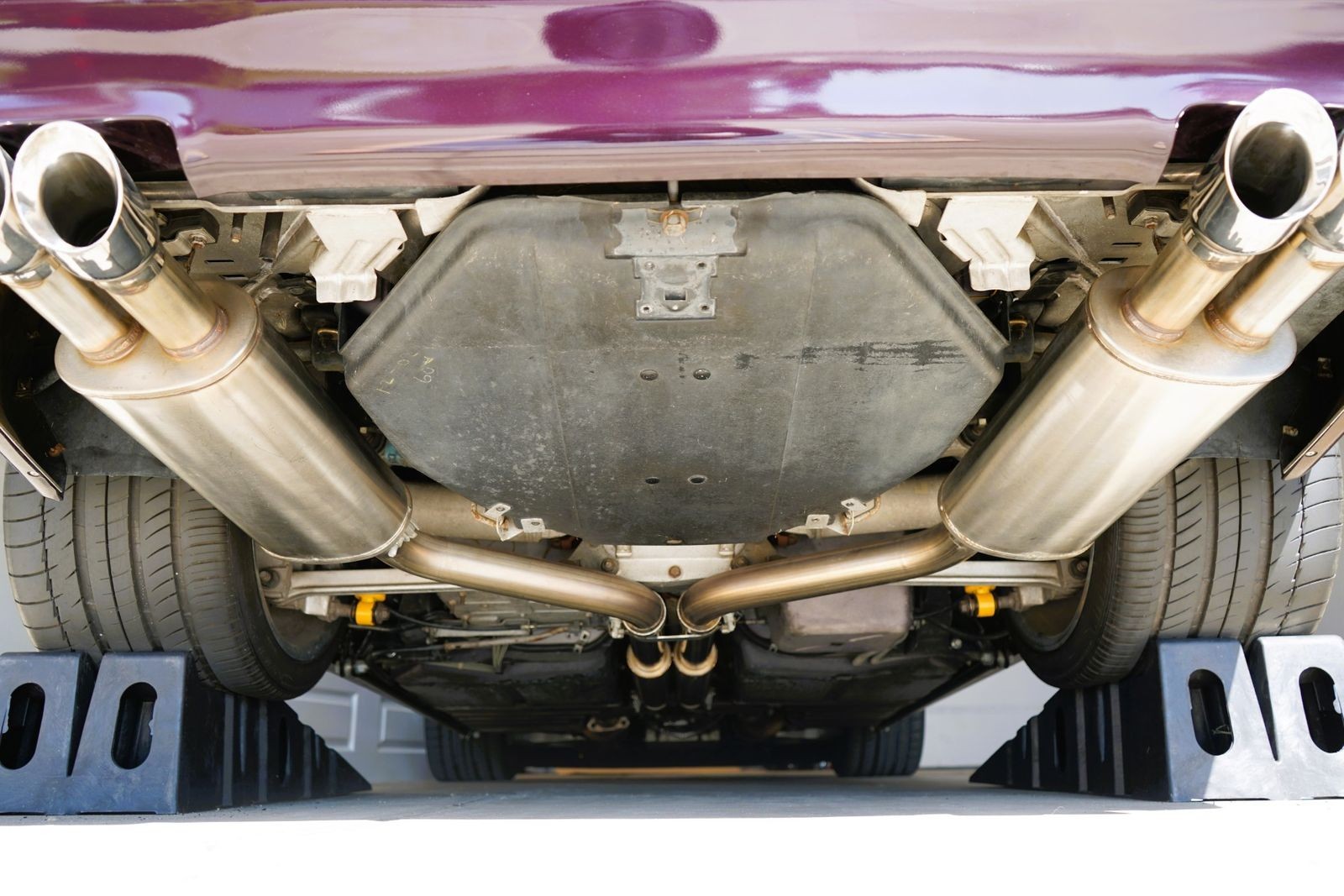 1992 Black Rose Metallic Chevrolet Corvette   | C4 Corvette Photo 5