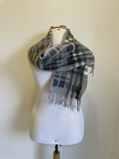 Burberry London Wool Scarf Gray Nova Check Plaid Fringe Classic Unisex Wrap A4