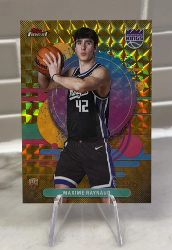2025-26 Topps Finest Uncommon Maxime Raynaud #132 Gold Geometric /25 SSP RC