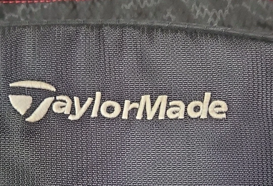 Mochila de golfe TaylorMade TM Performance equipamento de viagem preta feita pela Taylor - Imagem 2 de 4