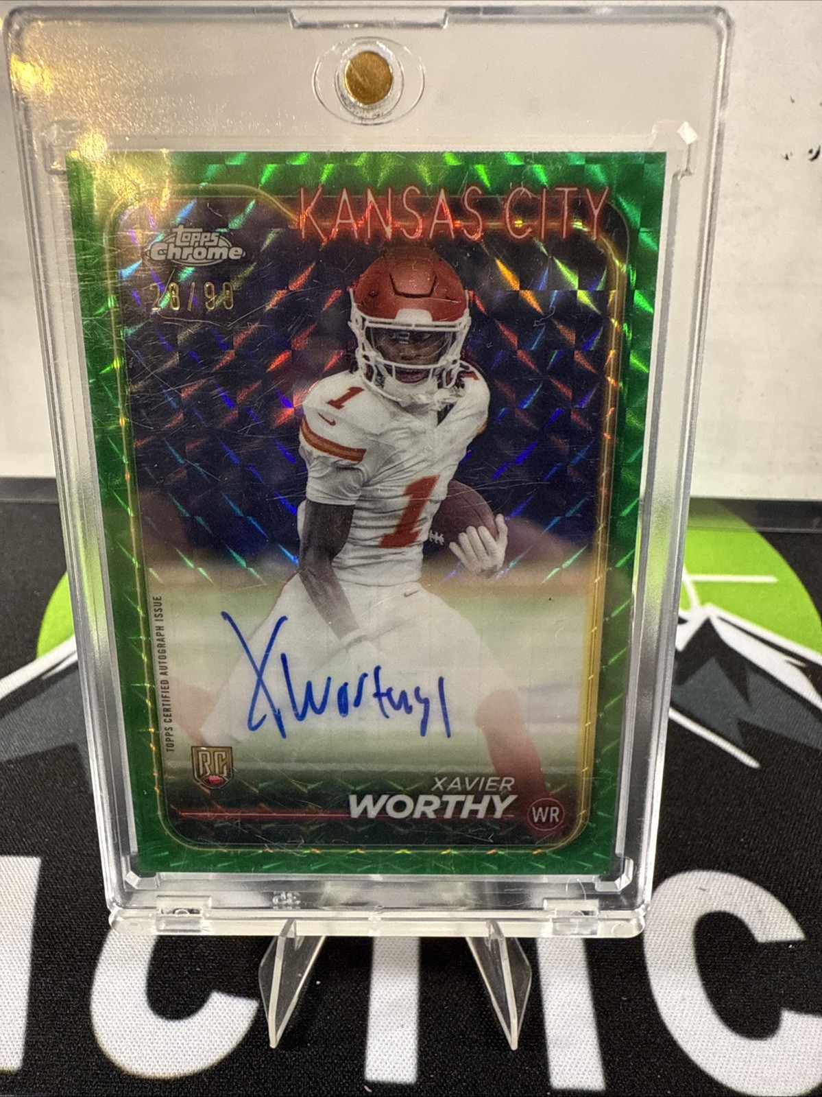 2024 Topps Chrome - (R)Autographs Xavier Worthy #RA-XWO Green Refractor /99