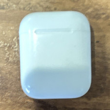 Apple AirPods White In-Ear Wireless Bluetooth Earbuds w/ Charging Case