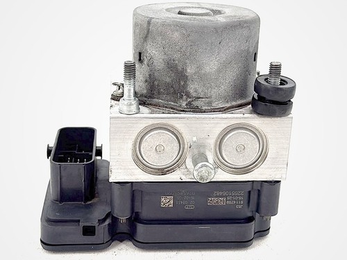 2015 Harley Touring FLHXS Street Glide OEM ABS Brake Pump & Control Module