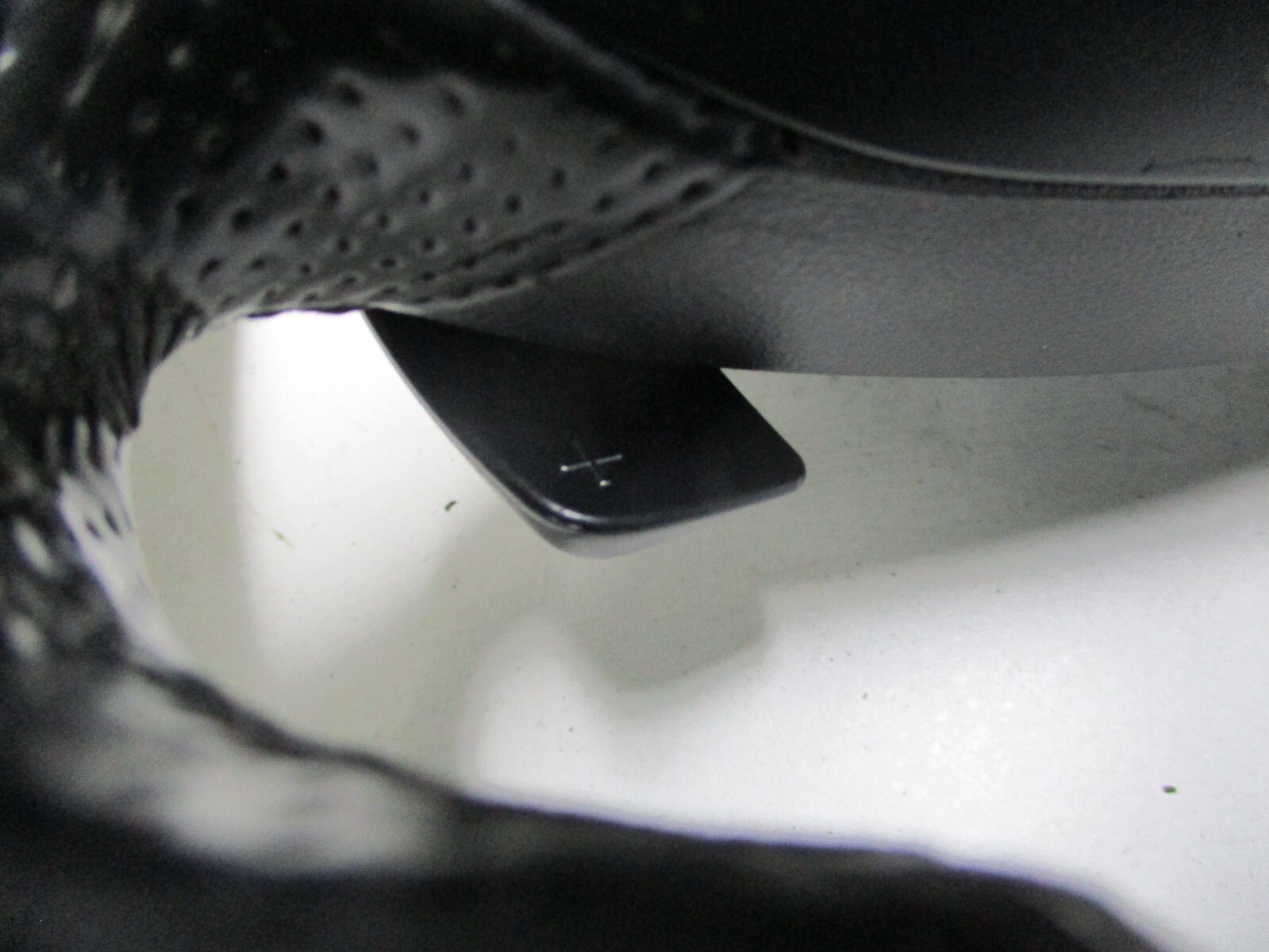 Mercedes E220 W212 Steering Wheel A2184600618 Black Leather Paddle 2014