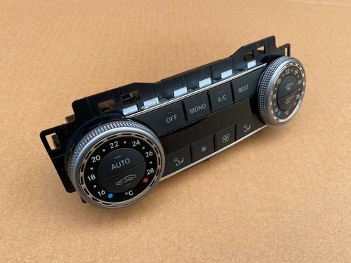 Mercedes Benz C63 AMG W204 Climate Control Unit AC Heater A2049009204 - Picture 2 of 8