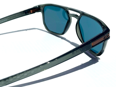 NEW Oakley LATCH BETA Olive Ink POLARIZED Galaxy Magenta Lens