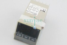 One Used OMRON E5CS-Q1KJX-528 Temperature Controller