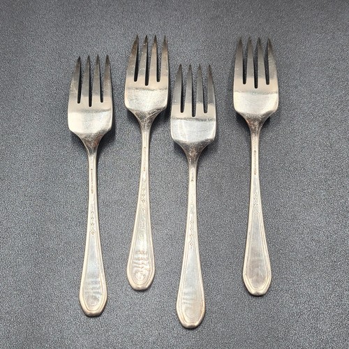 Juego de 4 horquillas Oneida Community Plate Silver Plate Grosvenor en relieve? 6" - Imagen 5 de 7