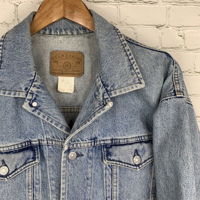 gap light wash denim jacket