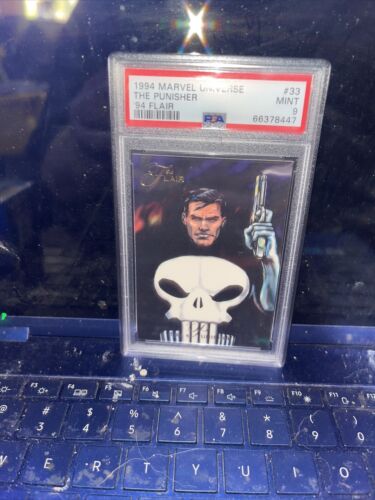 1994 MARVEL UNIVERSE FLAIR PUNISHER #33 PSA 9 SEE MY OTHER MARVEL CARDS N2 - Picture 1 of 4