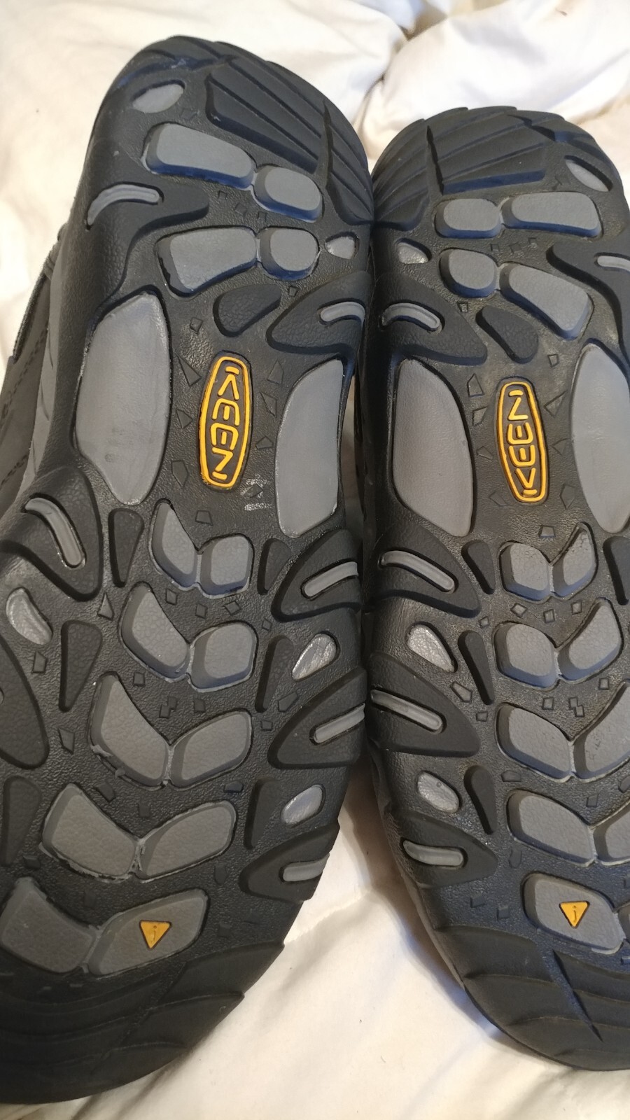 Keen Koven Mens Hiking Shoes Size 11.5 M Gray Waterproof Trail Walking