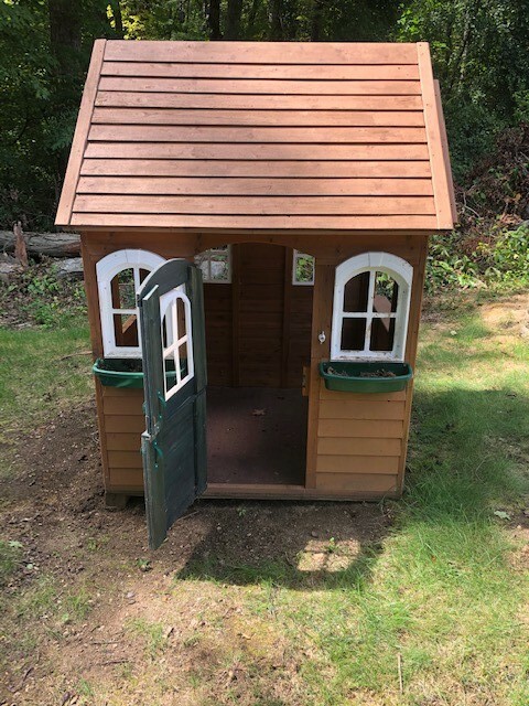 Kidkraft 00403 Garden View Outdoor Playhouse for sale  