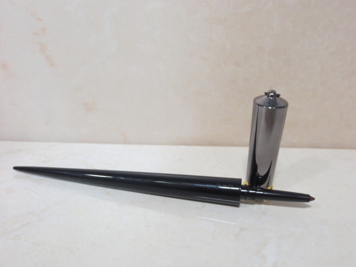 CHRISTIAN LOUBOUTIN LIP DEFINER NATS M10 0.009 OZ | eBay