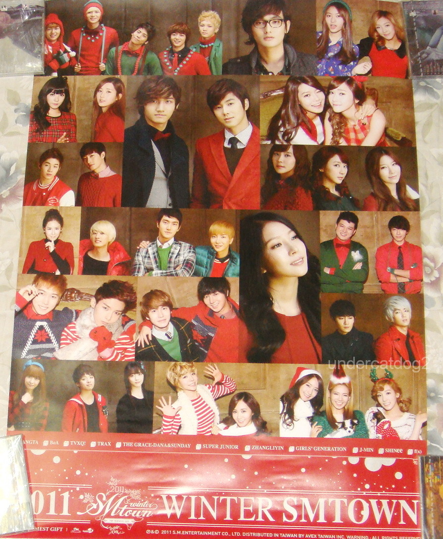 2011 SMTOWN Winter The Warmest Gift Giant Poster (TVXQ SNSD Super