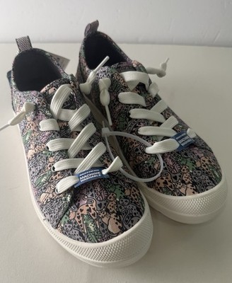 NWT BOB's from Skechers Beach Bingo Kitty Cartoon Cats Memory Foam Sneakers 7