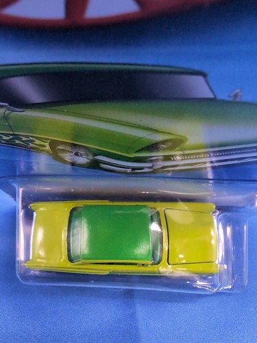 Hot Wheels 2010 Hot Auction Series #163 '56 Merc verde lima y verde con 5 SP - Imagen 3 de 4