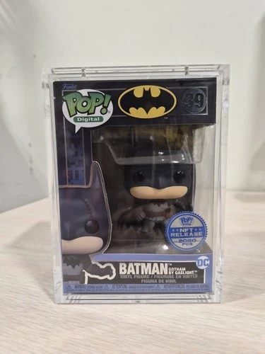Funko Pop! Digital BATMAN GOTHAM by GASLIGHT 2050 pcs #39 DC Comics HARD CASE