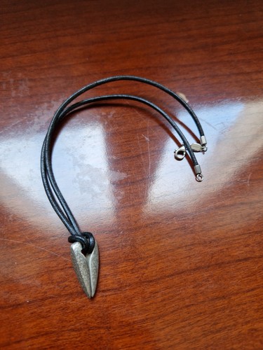 Vintage Fossil Necklace Excellent Condition Leather & Stainless Steel