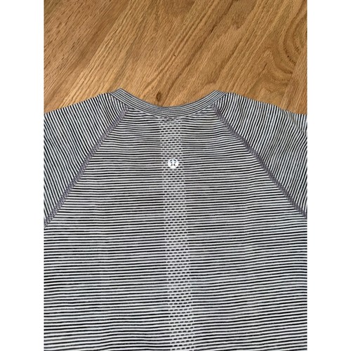 Lululemon Swiftly Tech Kurzarmhemd schwarz weiß gestreift Größe 6 - Bild 6 von 9