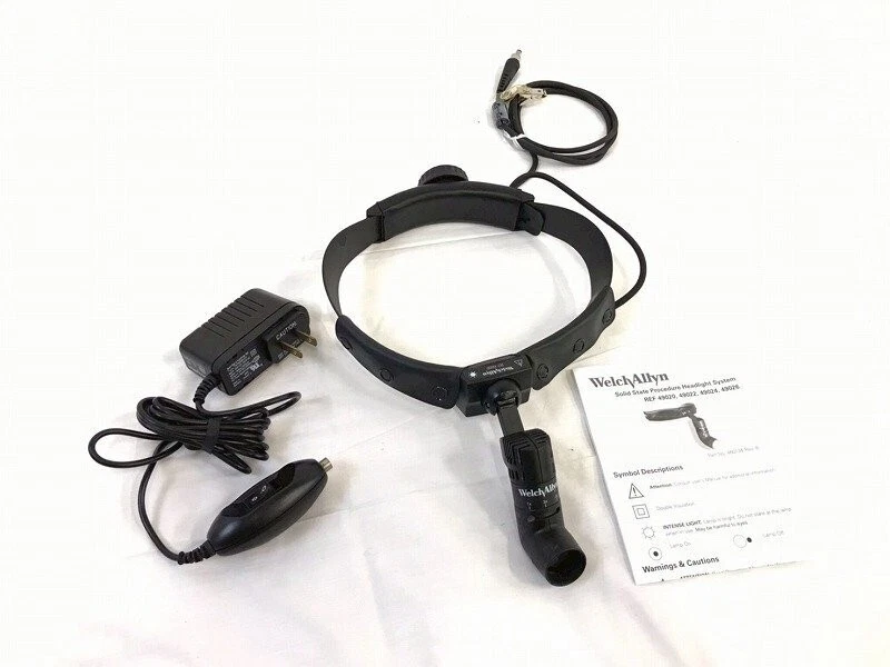 Sistema de faros de procedimiento Welch Allyn 49020 con fuente de alimentación directa Foto 2 de 4