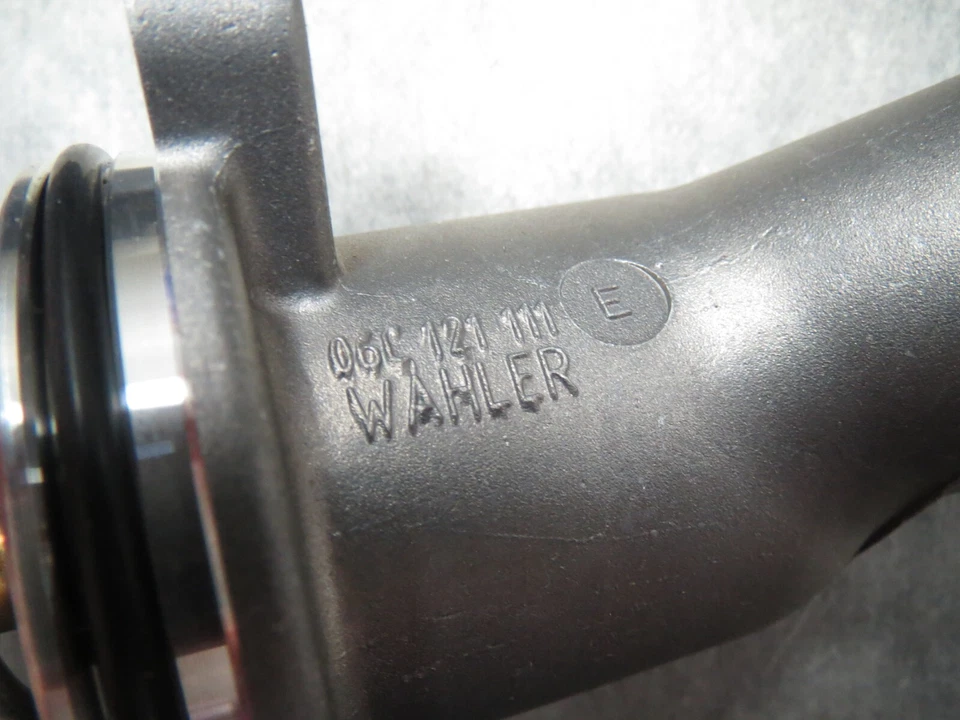 Conjunto de termostato para Audi A4 A6 3.0 V6 hecho en Alemania por Wahler ¡Envío rápido! Foto 2 de 4