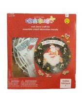 Creatology Christmas Light-Up Wreath Making Craft Kit