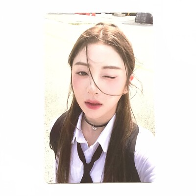 LE SSERAFIM] ANTIFRAGILE / Compact Ver. Official Photocard