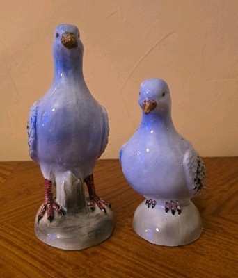 Vintage Pair of Handpainted Pale Blue Ceramic Pigeon Figurines - Made In Japan