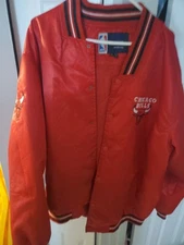 RARE VINTAGE 90'S NBA CHICAGO BULLS RED SATIN JACKET COAT BY: JH DESIGN SIZE 3XL