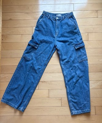 Bershka Women's Medium Wash Blue Denim Cargo Jeans Size 4