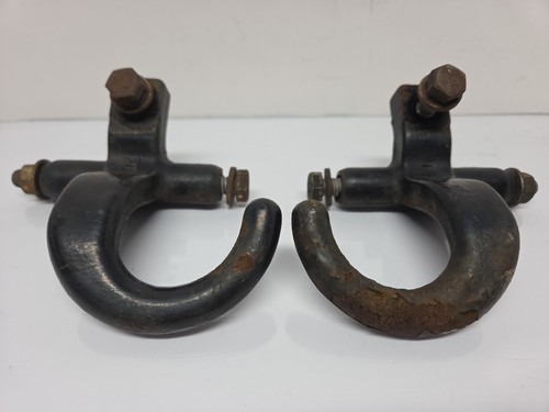 1999 - 2006 Silverado Tahoe Yukon Sierra Suburban Front Tow Hooks Set OEM