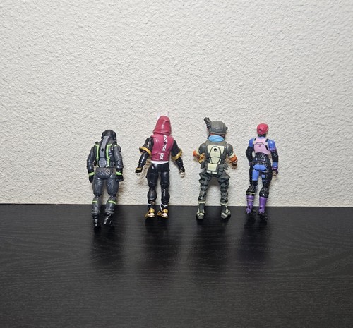 Lot De 17 Figurines Fortnite - Prestige, Tampons - Livraison Offerte