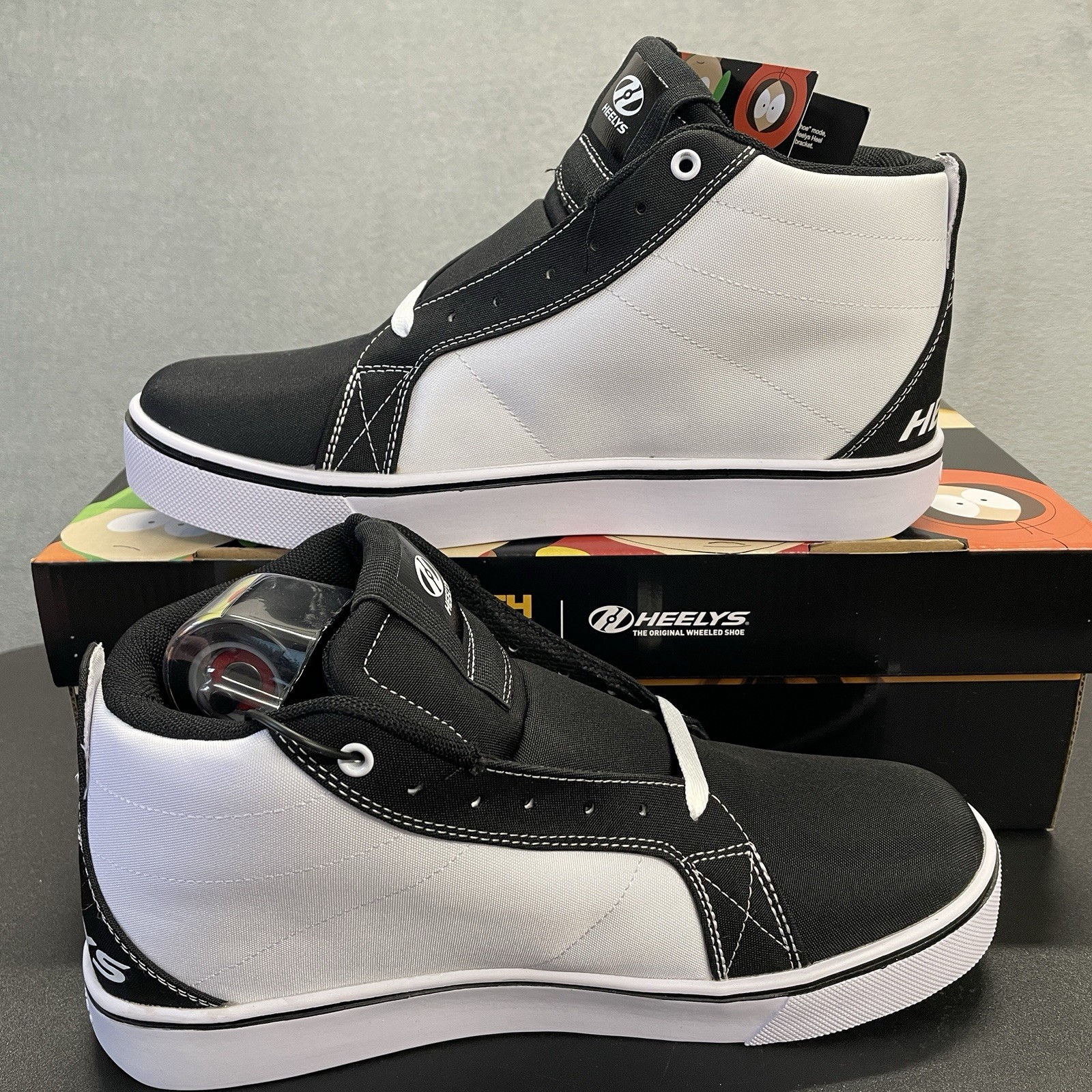 Heelys Racer South Park HES10671M Mens 10 Black White Yellow Sneakers Shoes image 2