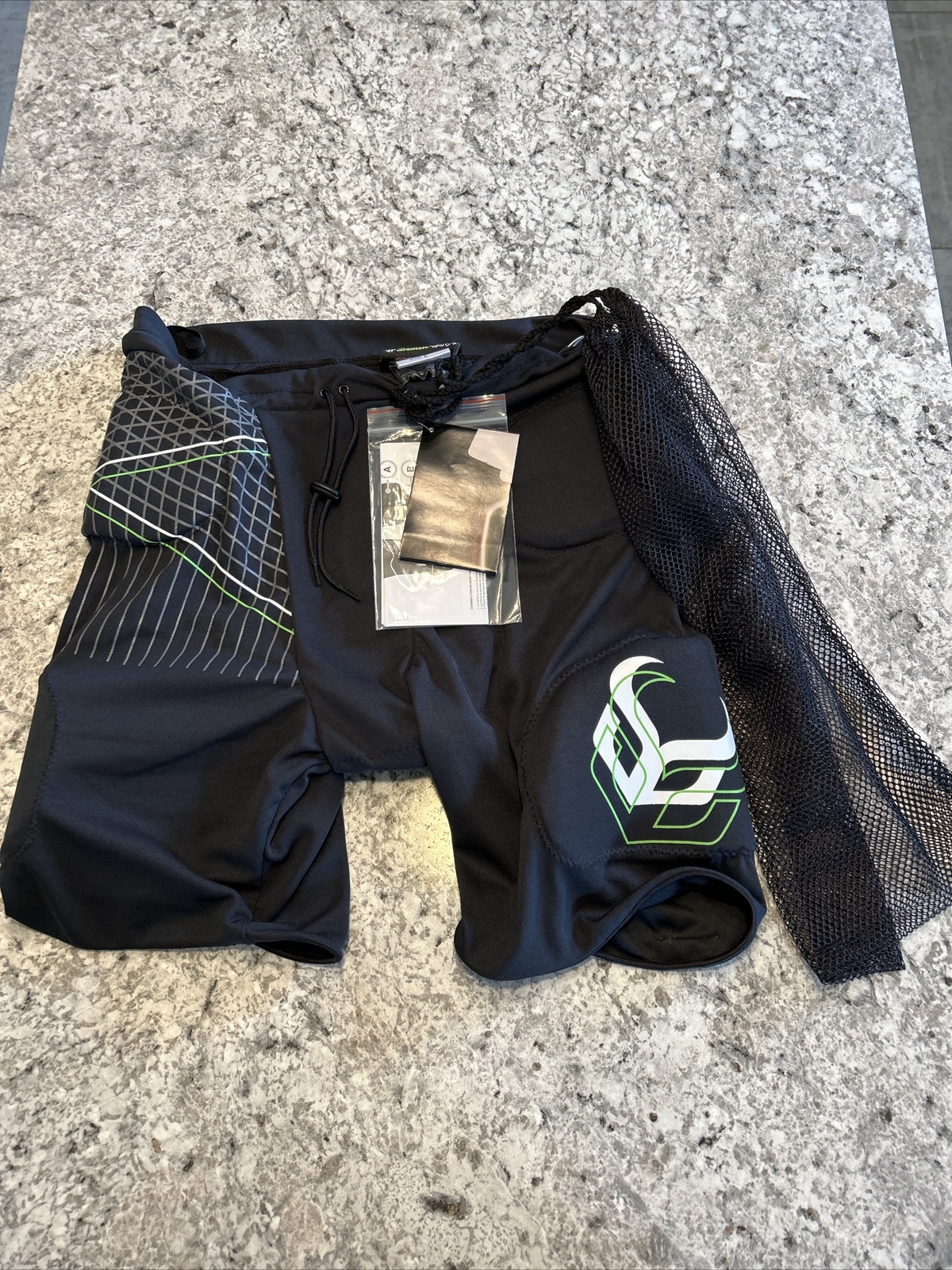 Demon Flex Force Pro Shorts DS1300 Snowboarding Padded Men's L NEW eBay