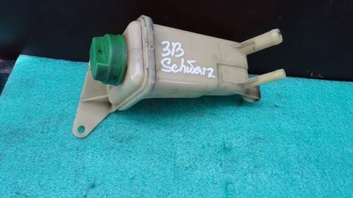 VW Passat B5 Variant 1.9 TDI Servoölbehälter 8D0422373 C